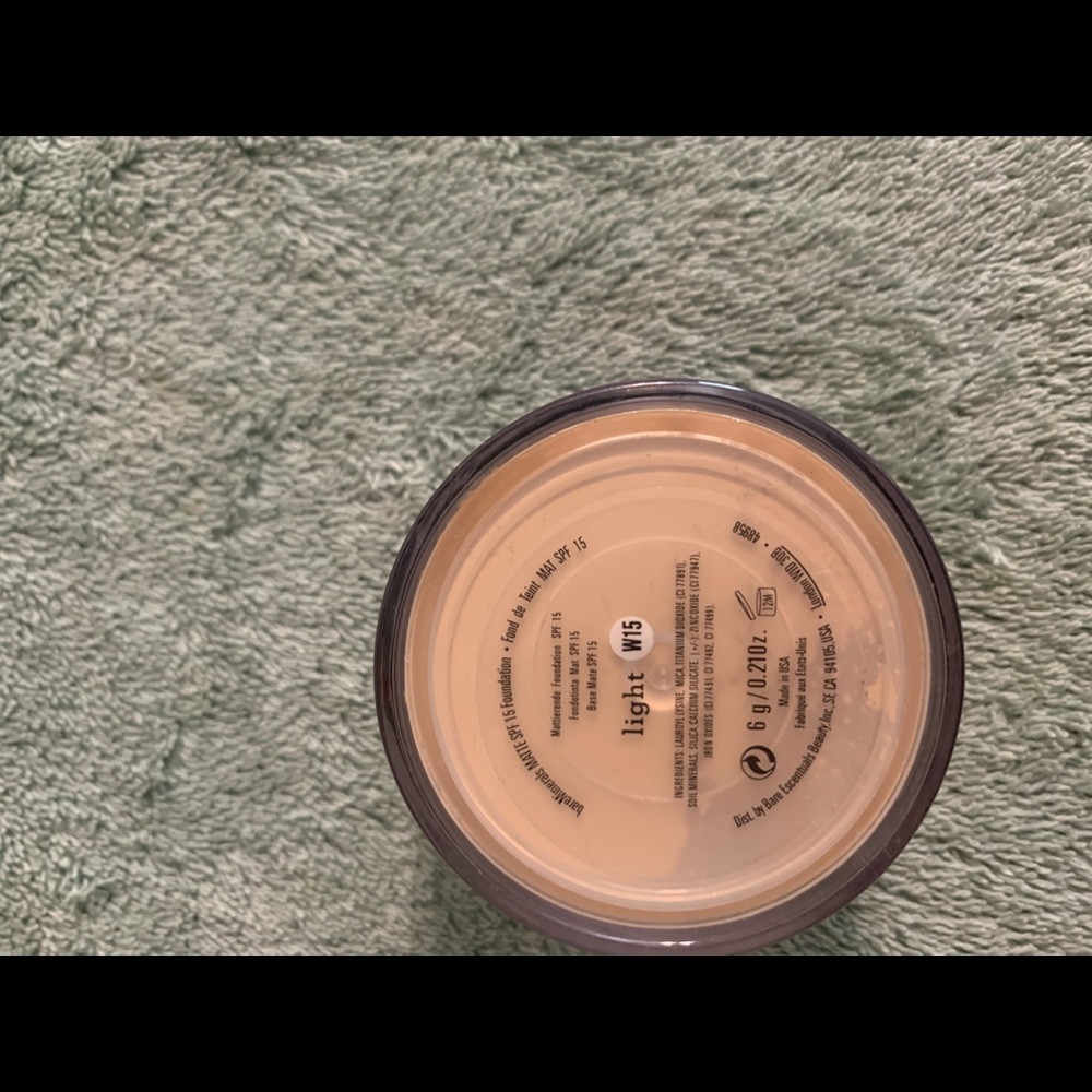 BareMinerals Matte Light Foundation. Brand new